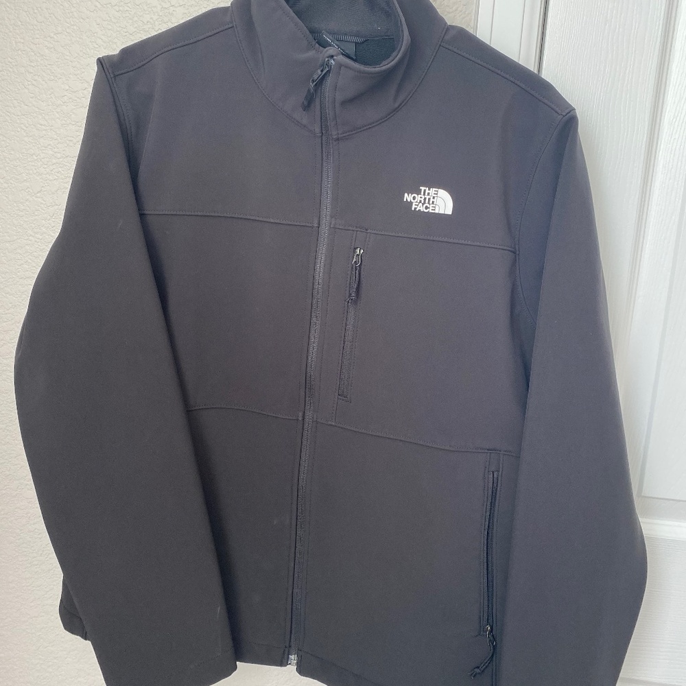 North Face Women’s Black Apex Bionic Jacket
